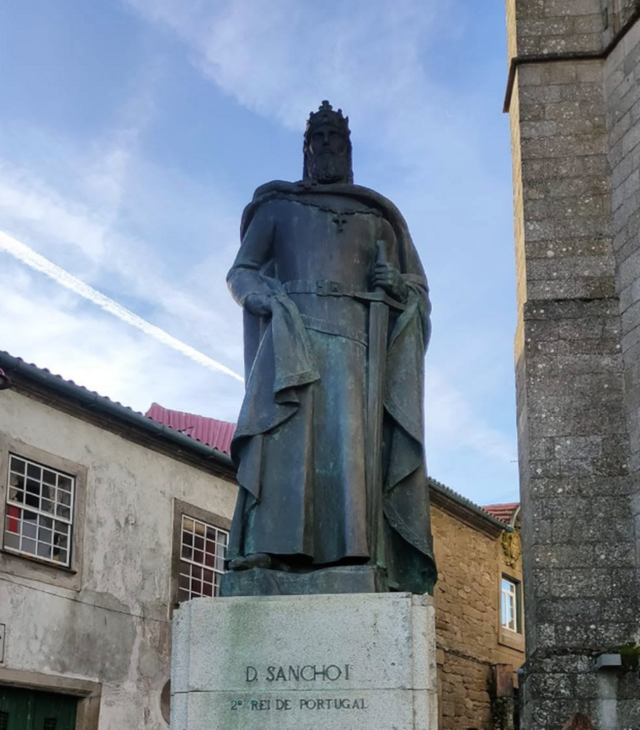 estátua do d.sancho I
