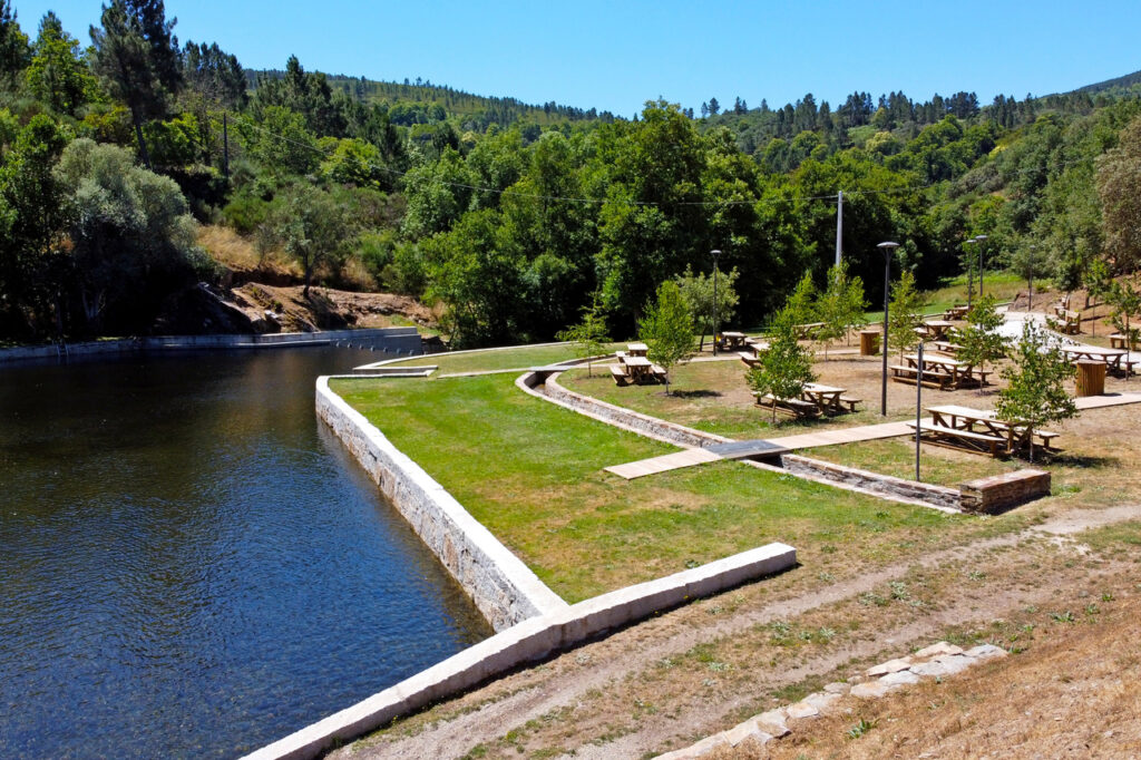 praia fluvial quinta da taberna