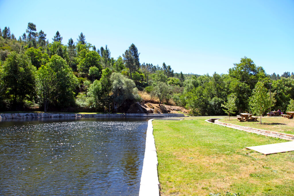 praia fluvial quinta da taberna
