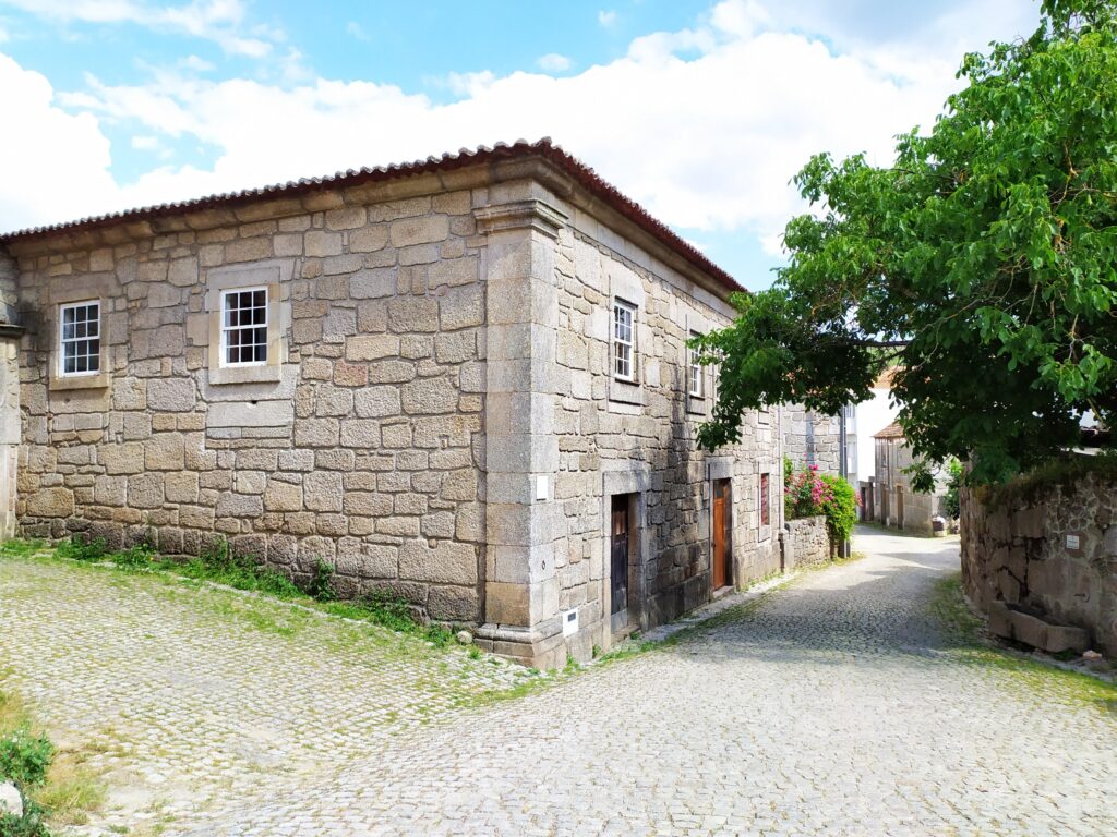 fonte: Avelas da Ribeira