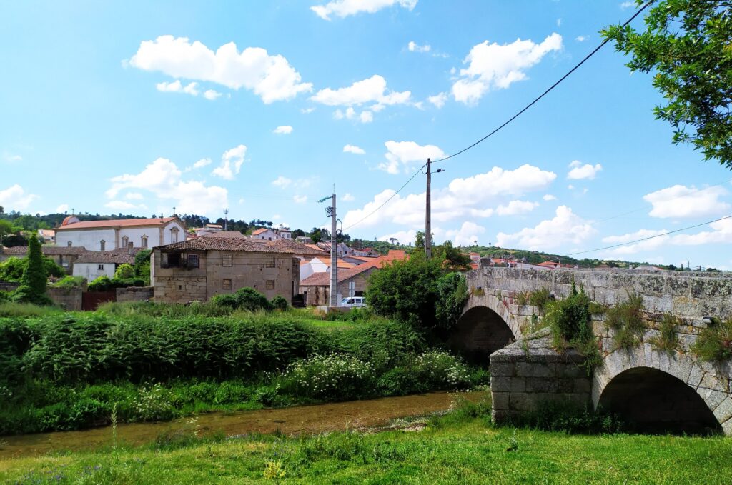 fonte: Avelas da Ribeira