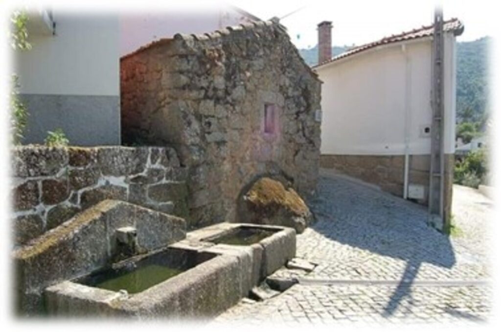 fonte: vila cortês do mondego